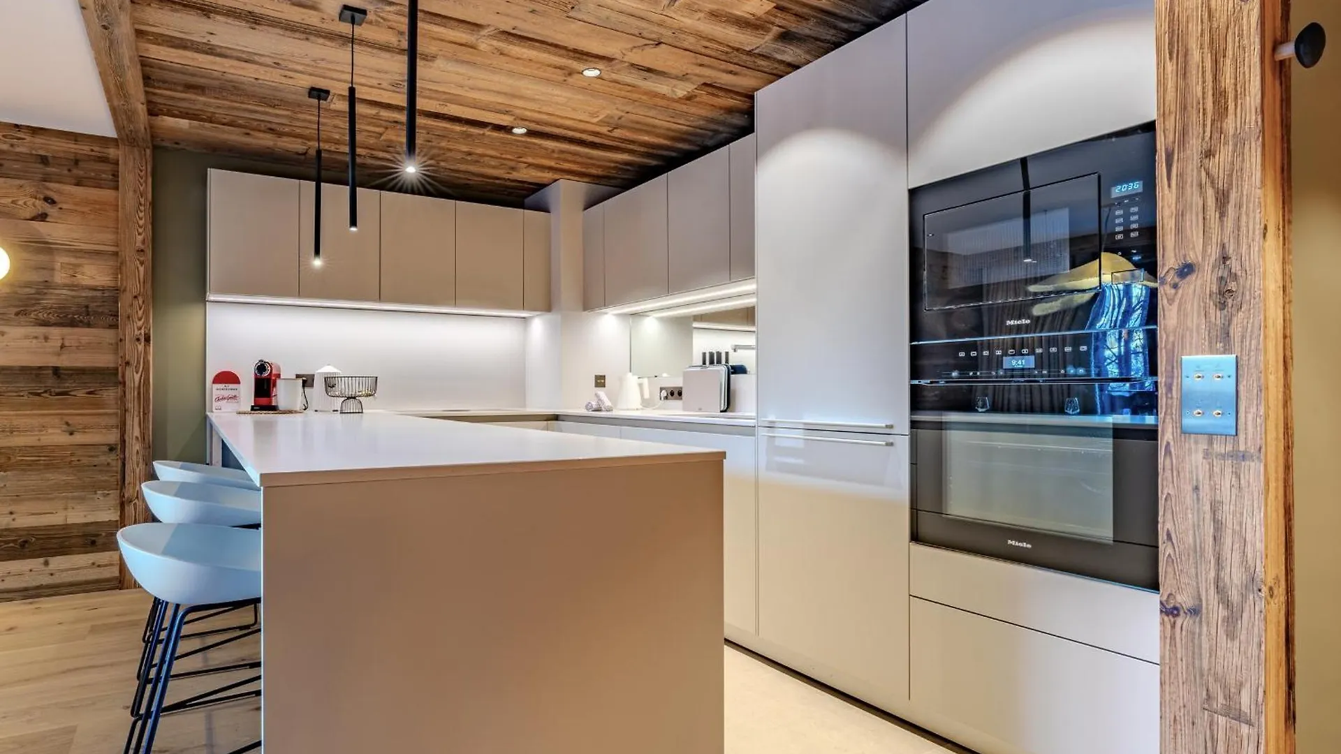 Apartment Appartement Elegant A Meribel Avec Services De Conciergerie - Fr-1-613-135 Les Allues